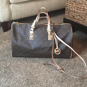 Michael Kors Duffel/ LargeWeekender/ Overnight bag